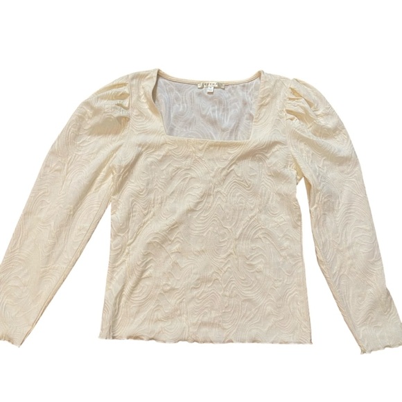 Cyrus Ladies Long Sleeve Pullover Blouse Size Medium Cream Textured Stretch - Picture 6 of 9